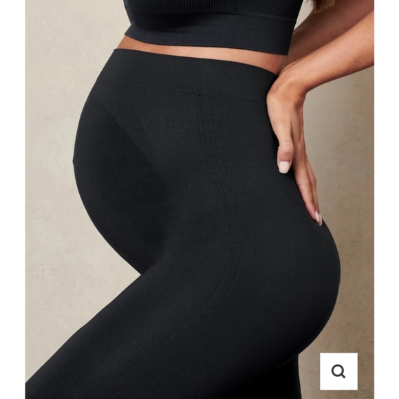 Maternity Belly Support Leggings - Picture 3 of 8
